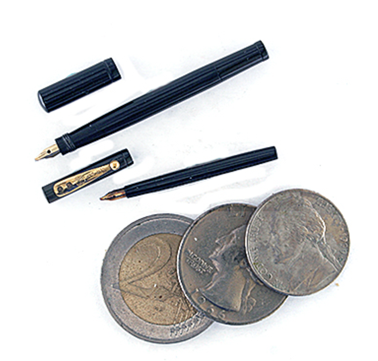 Waterman Doll Pen