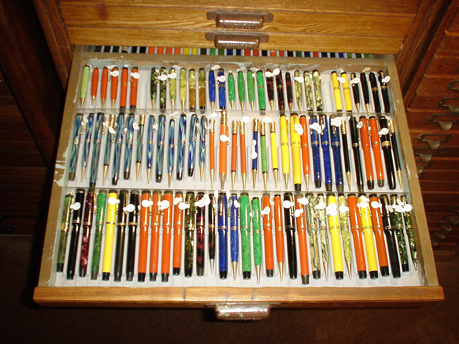 Slotted Pen Display Trays 12” x 16.5”