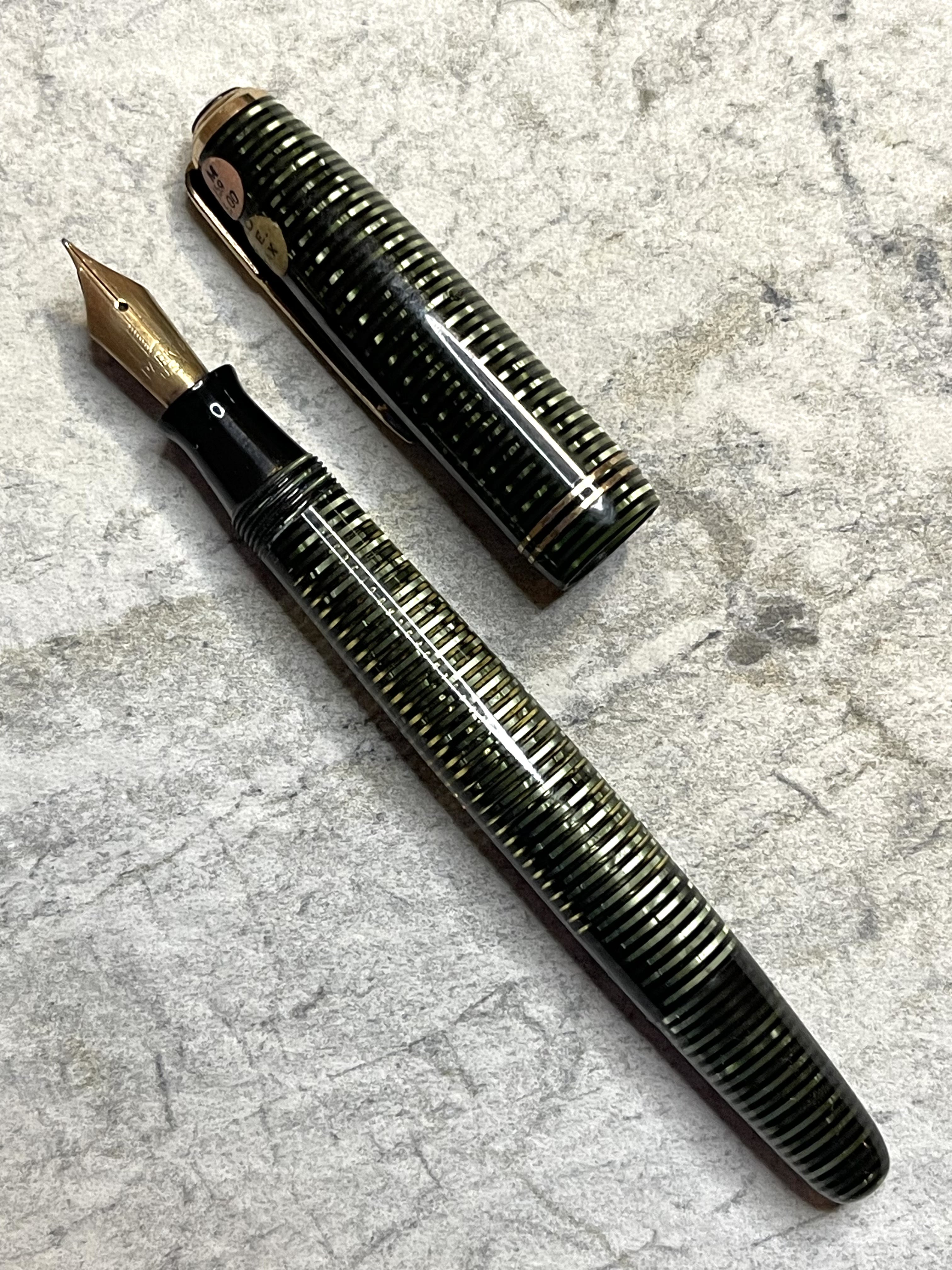 Parker Vacumatic Junior Emerald Green