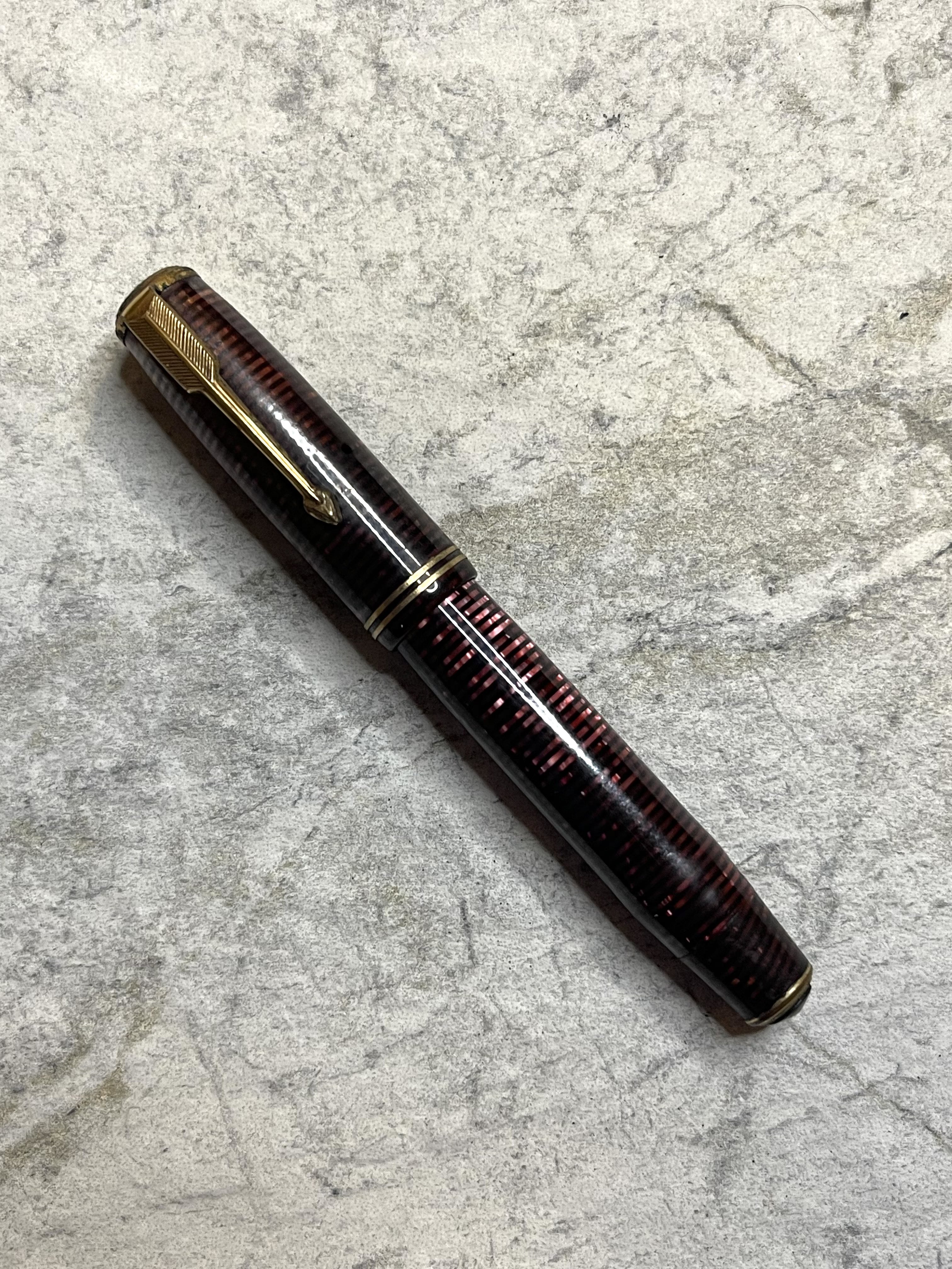Parker Vacuum Filler Burgundy Pearl Stubby