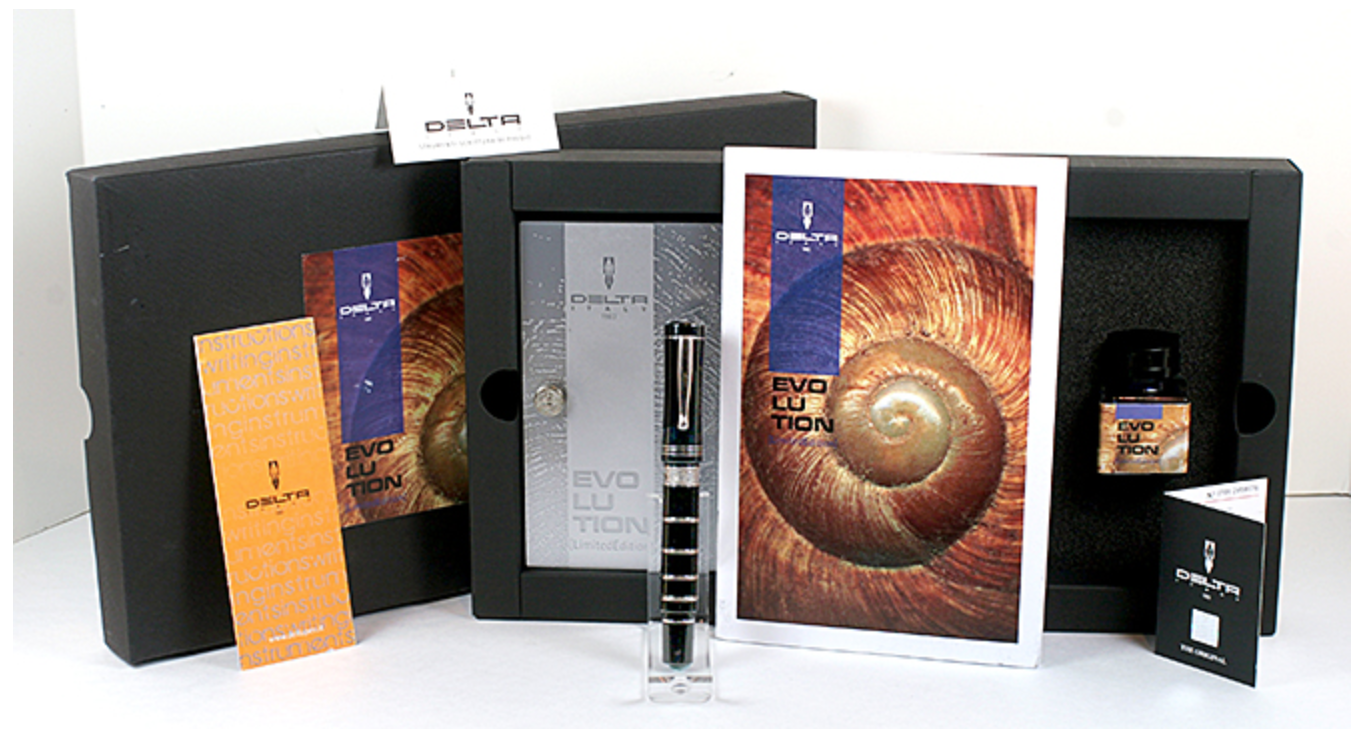 Delta Evolution Button-Filler Fountain Pen