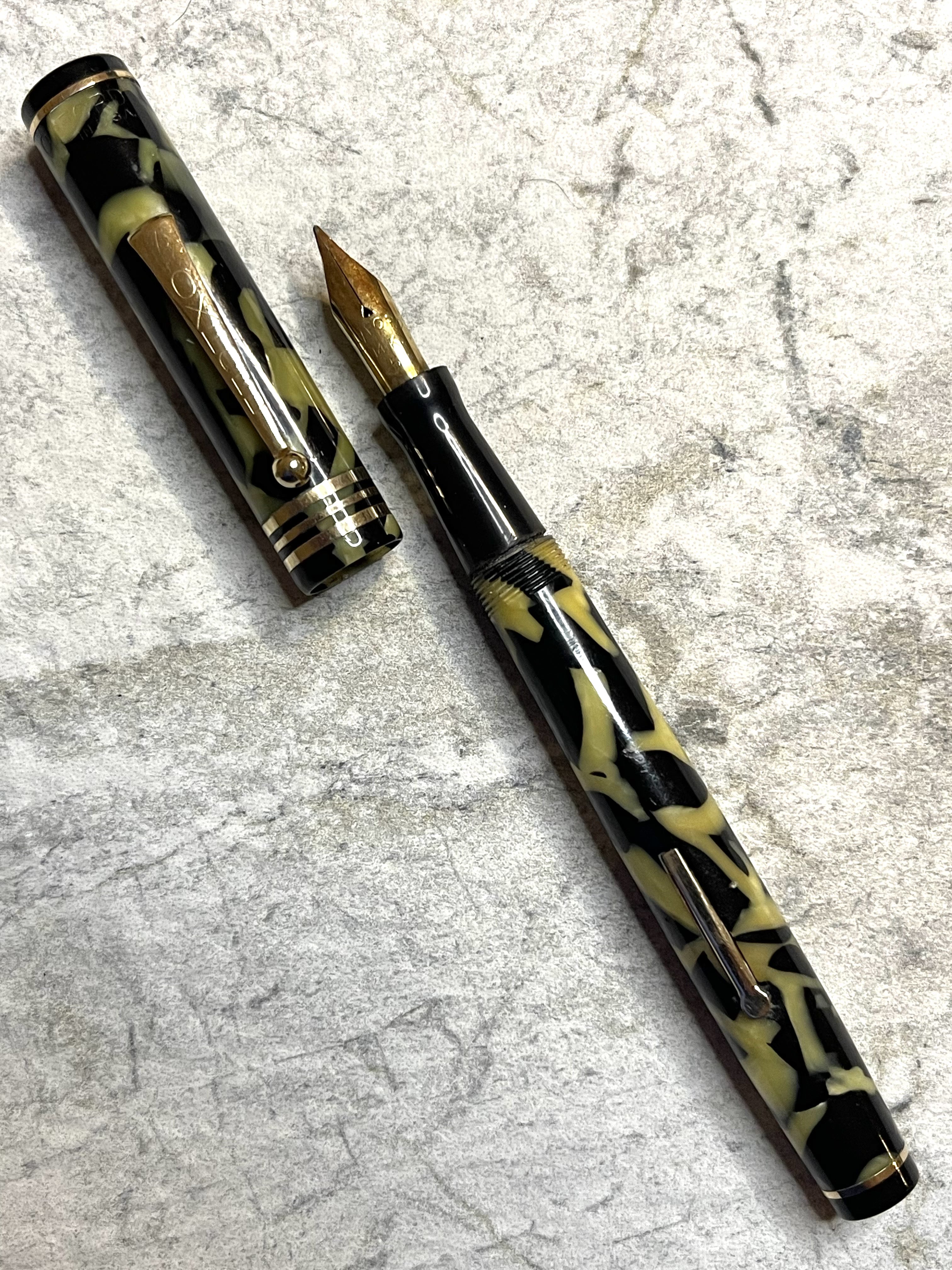 Wahl Oxford Pearl and Black