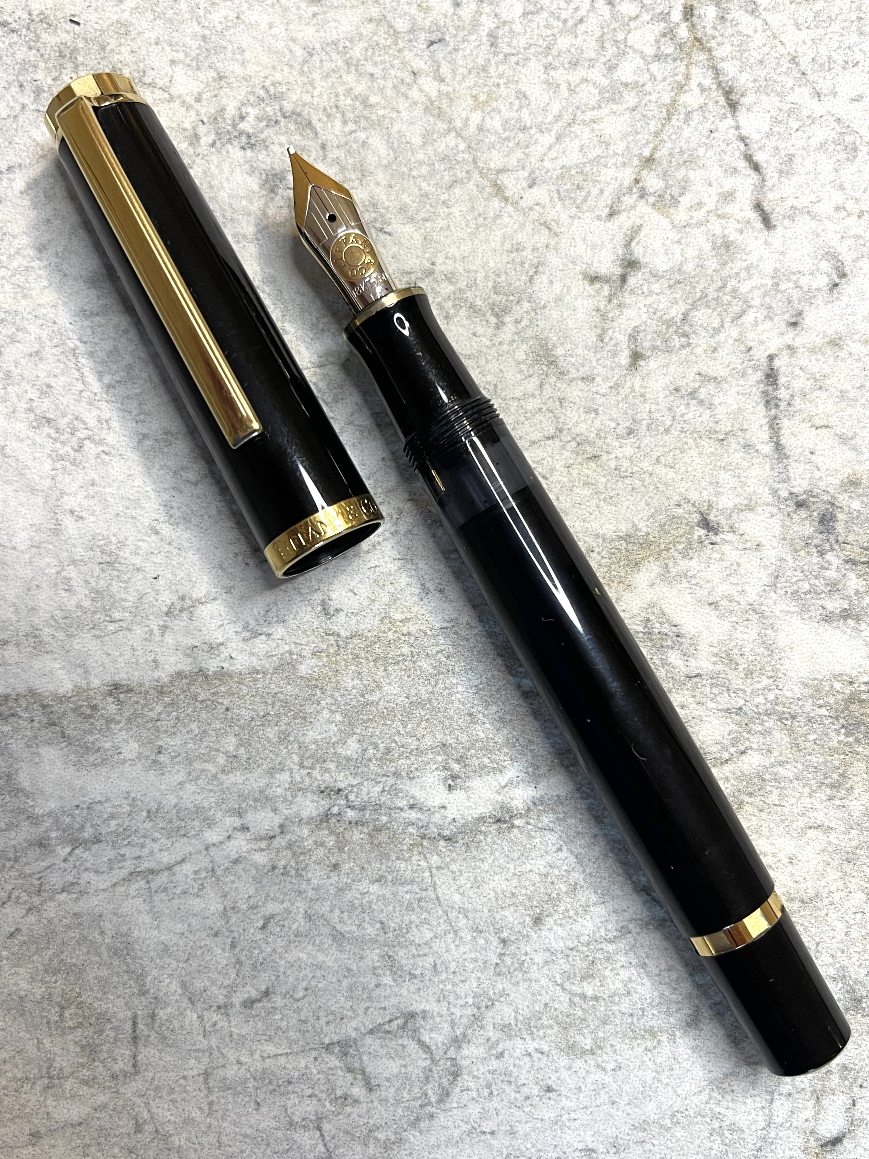 Tiffany Atlas by Pelikan M800