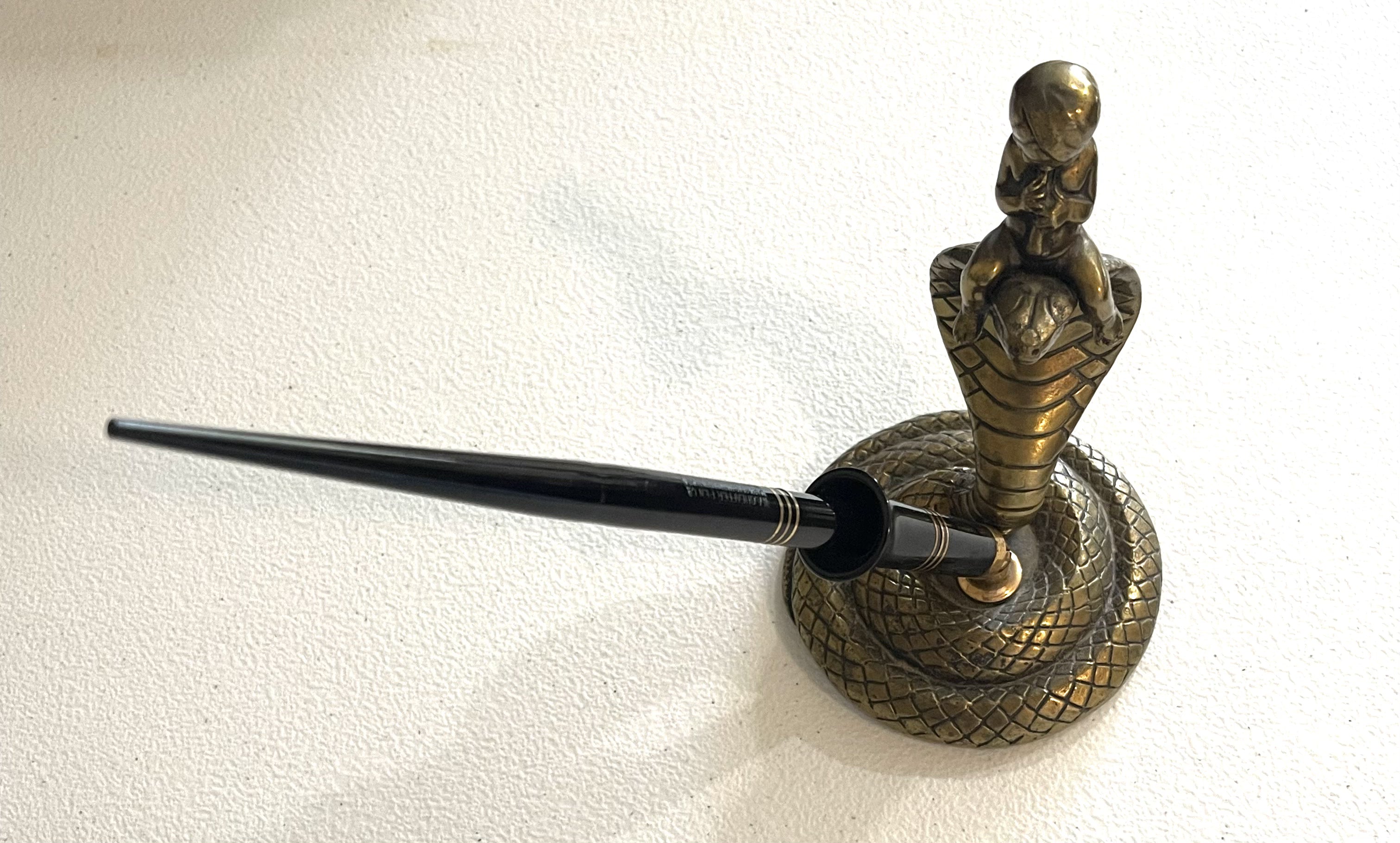 Cobra Sheaffer Desk Base